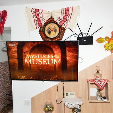 Вилла Yna House Бухарест Экстерьер фото